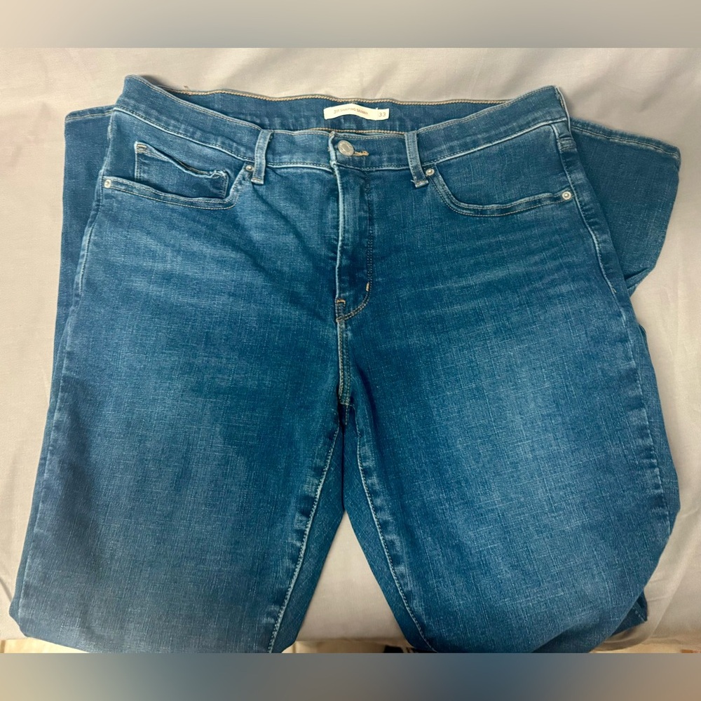 Levi’s 311 Shaping Skinny Jeans